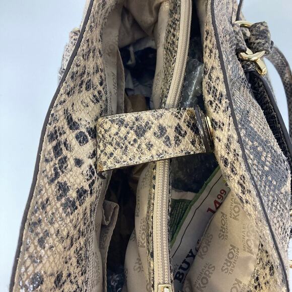 Michael Kors, large tan and black animal print shoulder bag - Picture 9 of 14